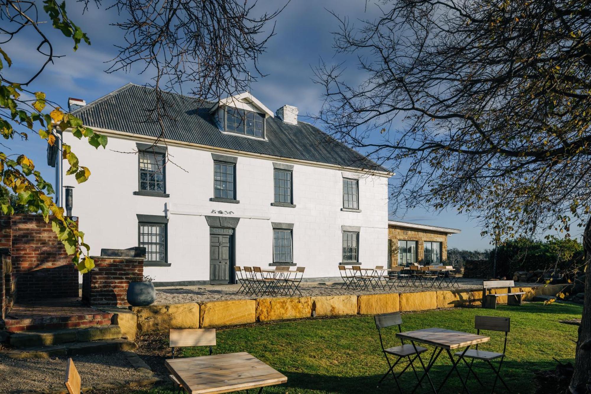Piermont Retreat 4* Swansea